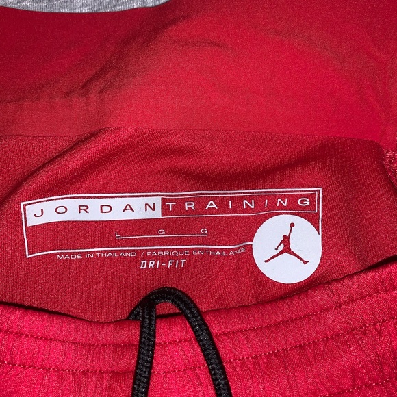 Air Jordan shorts. - Picture 2 of 3